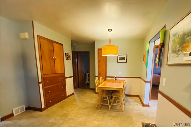 5408 Maelou Drive, Hamburg, NY 14075