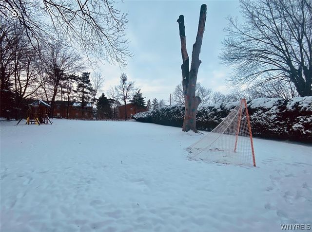 5408 Maelou Drive, Hamburg, NY 14075