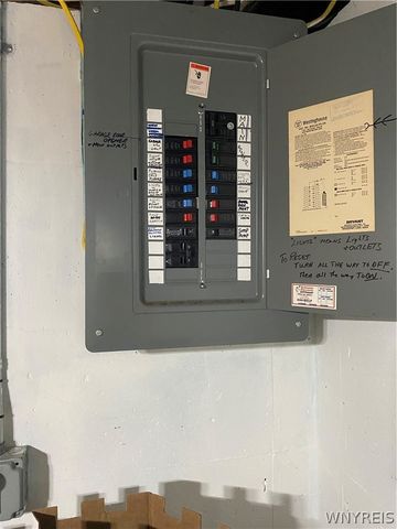 5408 Maelou Drive, Hamburg, NY 14075