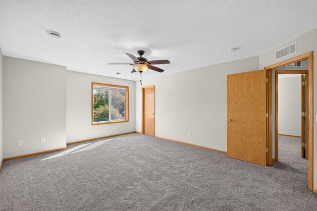 16065 Flagstaff Avenue W, Rosemount, MN 55068