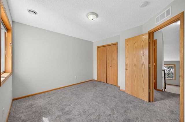 16065 Flagstaff Avenue W, Rosemount, MN 55068