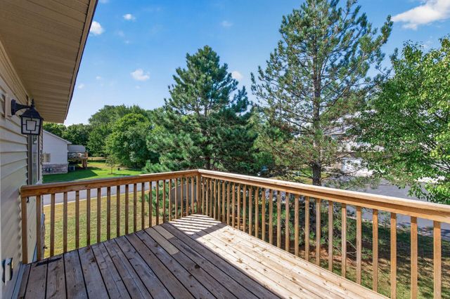 16065 Flagstaff Avenue W, Rosemount, MN 55068