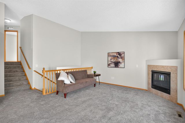 16065 Flagstaff Avenue W, Rosemount, MN 55068