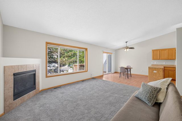 16065 Flagstaff Avenue W, Rosemount, MN 55068