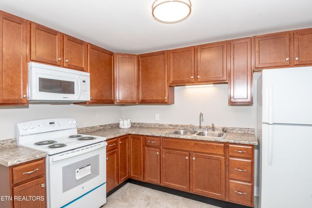 3548 Garner Circle, Maryville, TN 37803