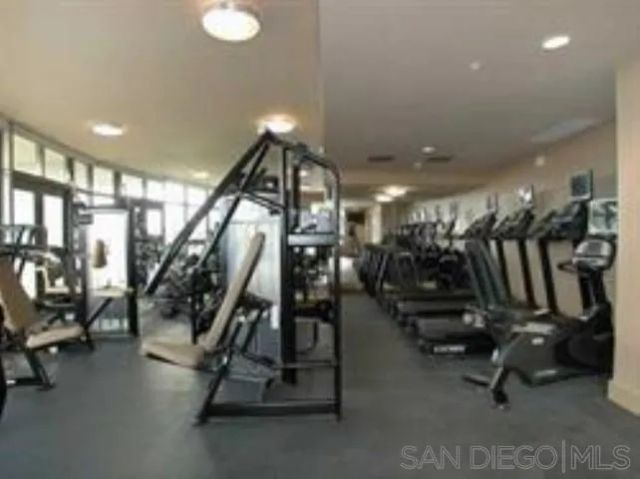 700 W E St 1303, San Diego, CA 92101
