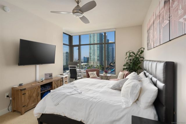 700 W E St 1303, San Diego, CA 92101
