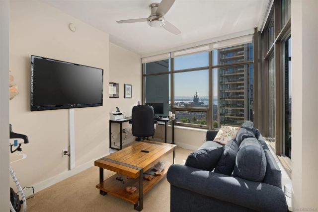 700 W E St 1303, San Diego, CA 92101