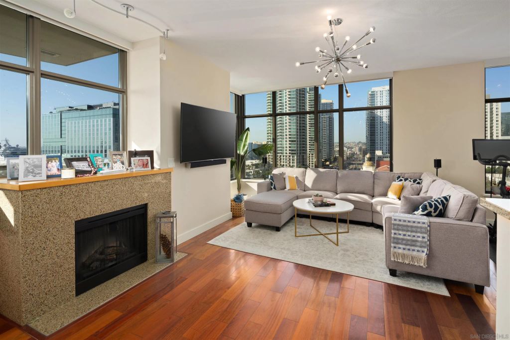 700 W E St 1303, San Diego, CA 92101