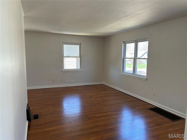 9448 Harold Drive, Woodson Terrace, MO 63134