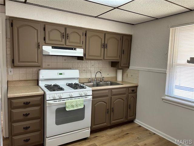 9448 Harold Drive, Woodson Terrace, MO 63134