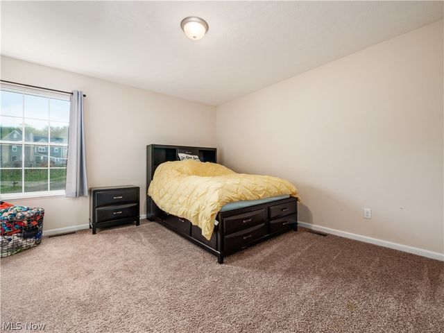 792 Francis Drive, Heath, OH 43056