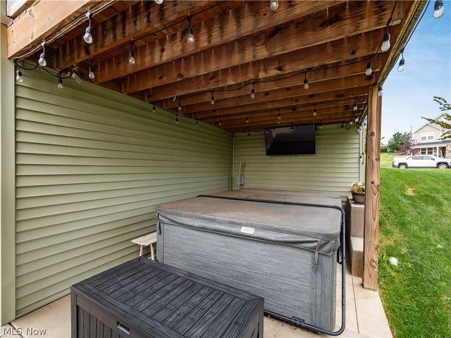 792 Francis Drive, Heath, OH 43056