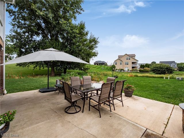 792 Francis Drive, Heath, OH 43056