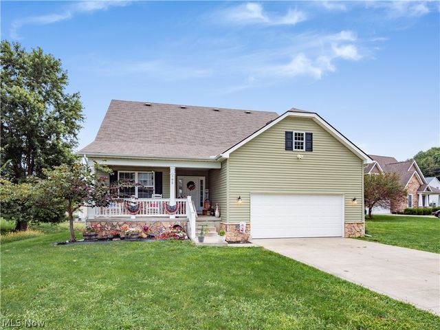 792 Francis Drive, Heath, OH 43056