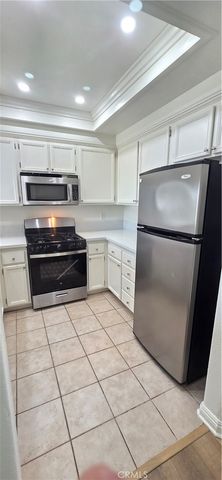 2110 Almeria Street 106, Corona, CA 92879