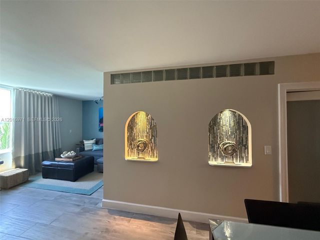 2301 Collins Ave 528, Miami Beach, FL 33139