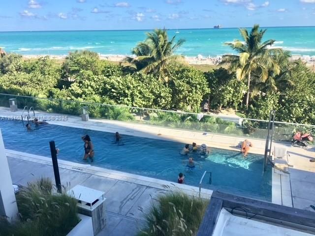 2301 Collins Ave 528, Miami Beach, FL 33139