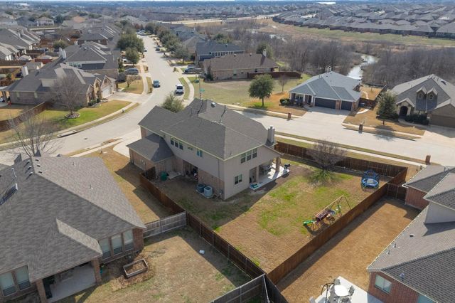 9501 Drovers View Trail, Fort Worth, TX 76131