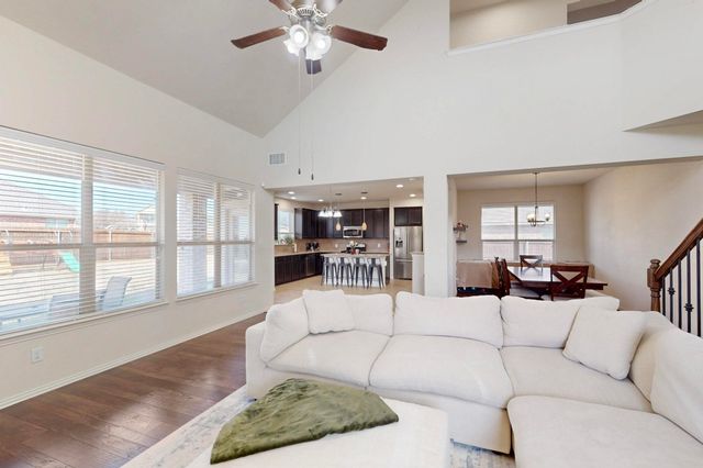 9501 Drovers View Trail, Fort Worth, TX 76131