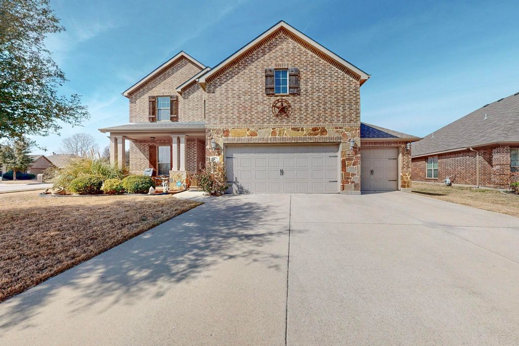 9501 Drovers View Trail, Fort Worth, TX 76131