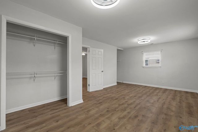 1300 Buford Street NW, Huntsville, AL 35801