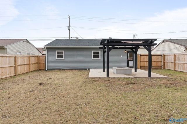 1300 Buford Street NW, Huntsville, AL 35801