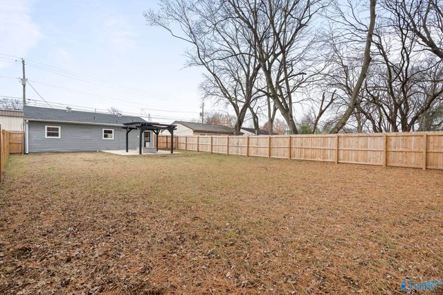 1300 Buford Street NW, Huntsville, AL 35801