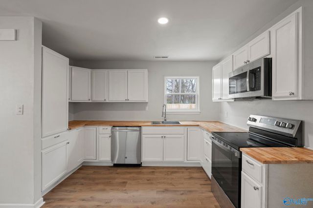 1300 Buford Street NW, Huntsville, AL 35801