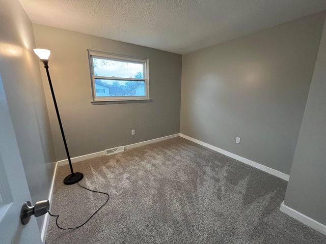 3069 Wallingford Avenue, Columbus, OH 43231