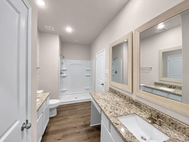 13071 Clearview Drive, Willis, TX 77318