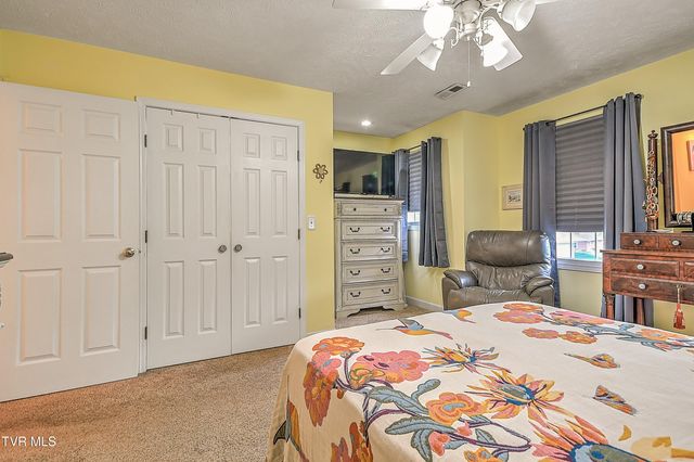617 Highway 91 6, Elizabethton, TN 37643