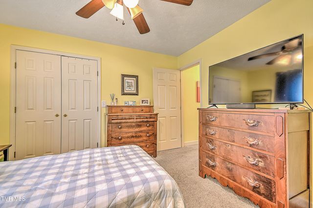 617 Highway 91 6, Elizabethton, TN 37643