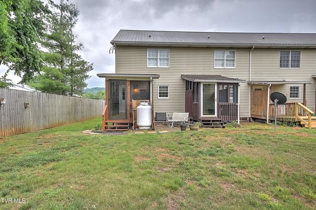 617 Highway 91 6, Elizabethton, TN 37643