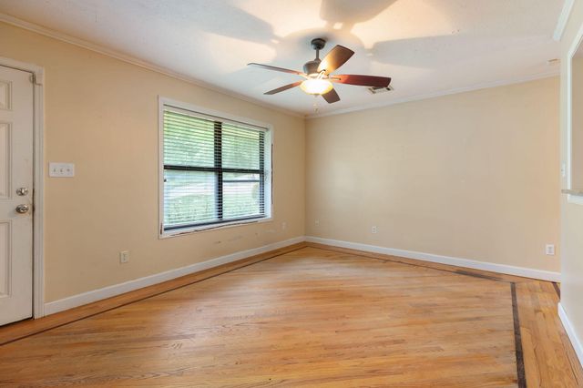 610 Pocahontas Street, Branson, MO 65616