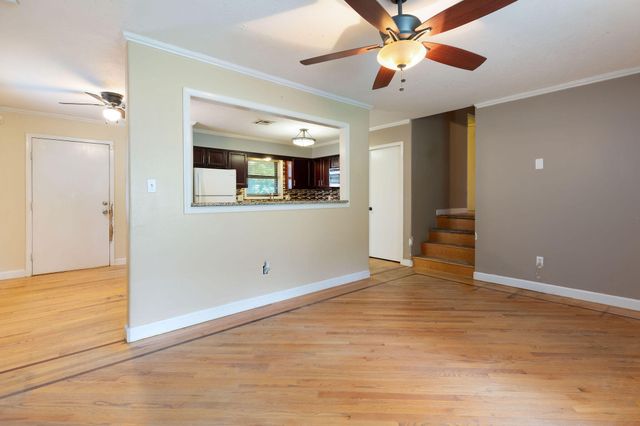 610 Pocahontas Street, Branson, MO 65616