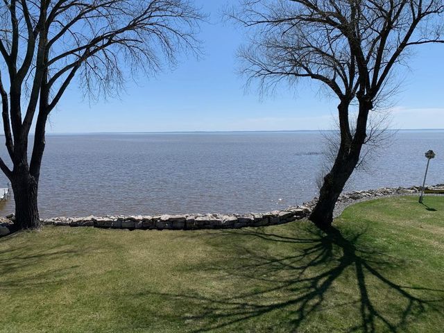 534 RESORT ROAD, Suamico, WI 54173