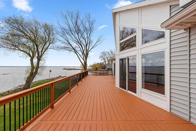 534 RESORT ROAD, Suamico, WI 54173