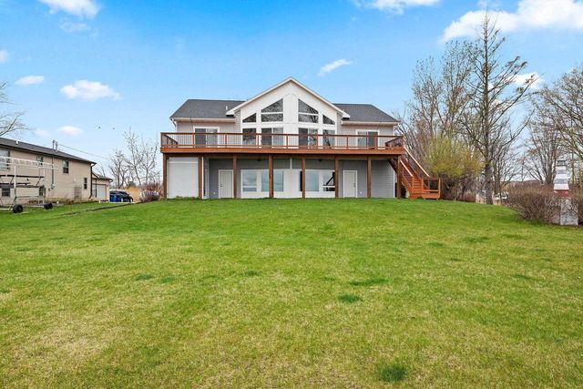 534 RESORT ROAD, Suamico, WI 54173