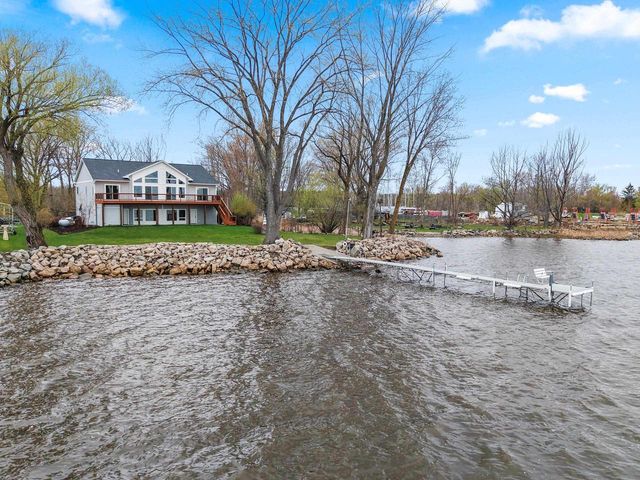 534 RESORT ROAD, Suamico, WI 54173