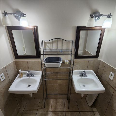 3826 Gamlin Bend Drive, Houston, TX 77082