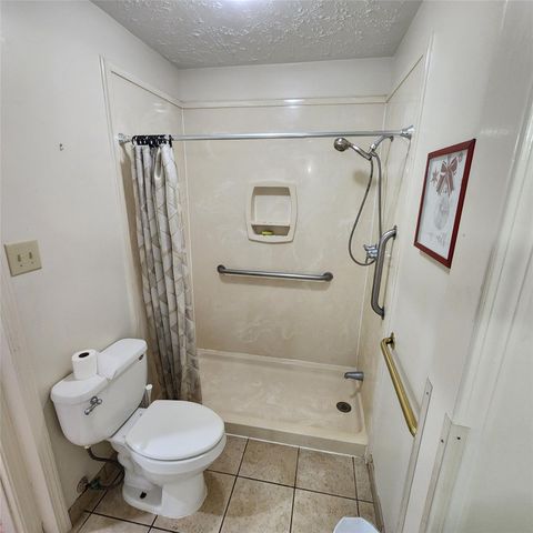 3826 Gamlin Bend Drive, Houston, TX 77082