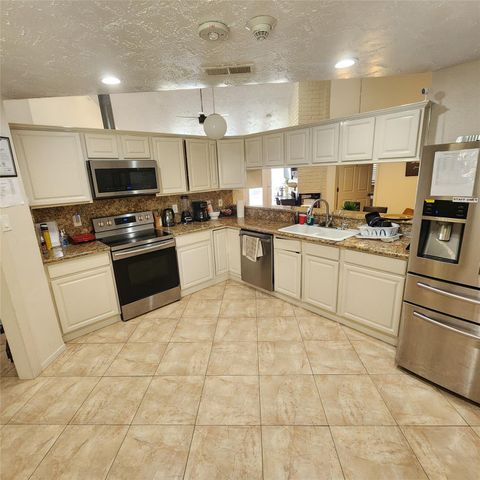 3826 Gamlin Bend Drive, Houston, TX 77082