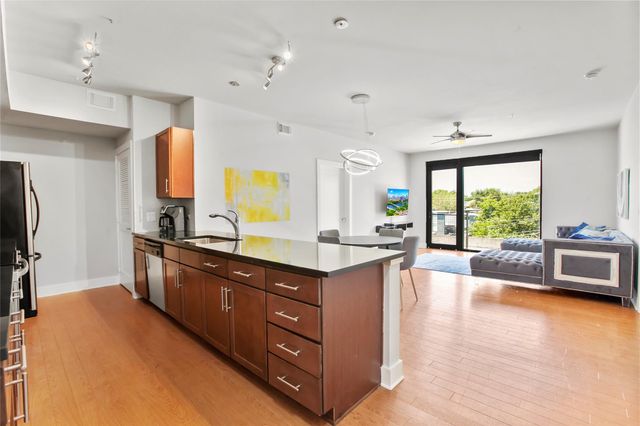 3016 Guadalupe ST 308, Austin, TX 78705