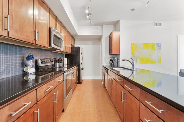 3016 Guadalupe ST 308, Austin, TX 78705