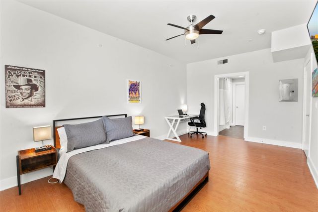 3016 Guadalupe ST 308, Austin, TX 78705