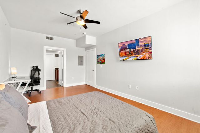 3016 Guadalupe ST 308, Austin, TX 78705