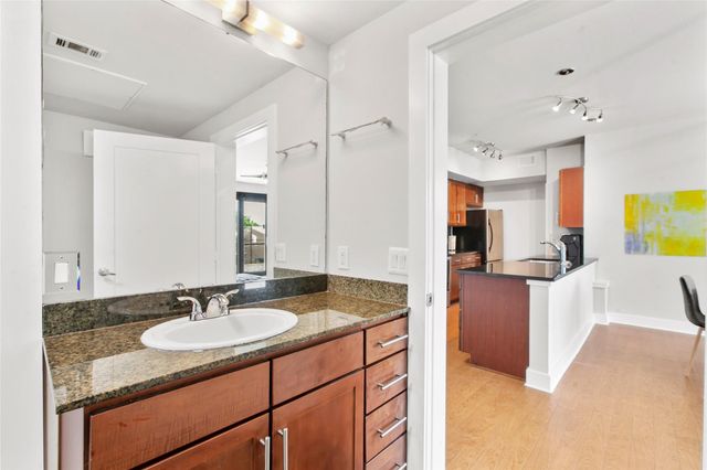 3016 Guadalupe ST 308, Austin, TX 78705