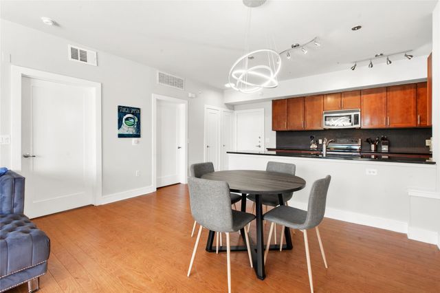 3016 Guadalupe ST 308, Austin, TX 78705