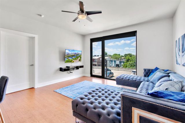 3016 Guadalupe ST 308, Austin, TX 78705